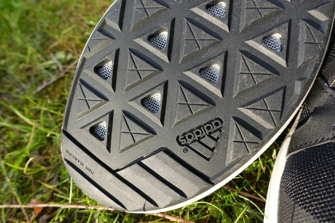 adidas terrex 255 climacool