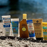 reef-safe-sunscreen-featured